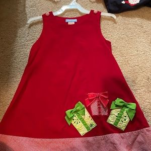 Girls so 4 baby corduroy dress with packages Great for the holidays.